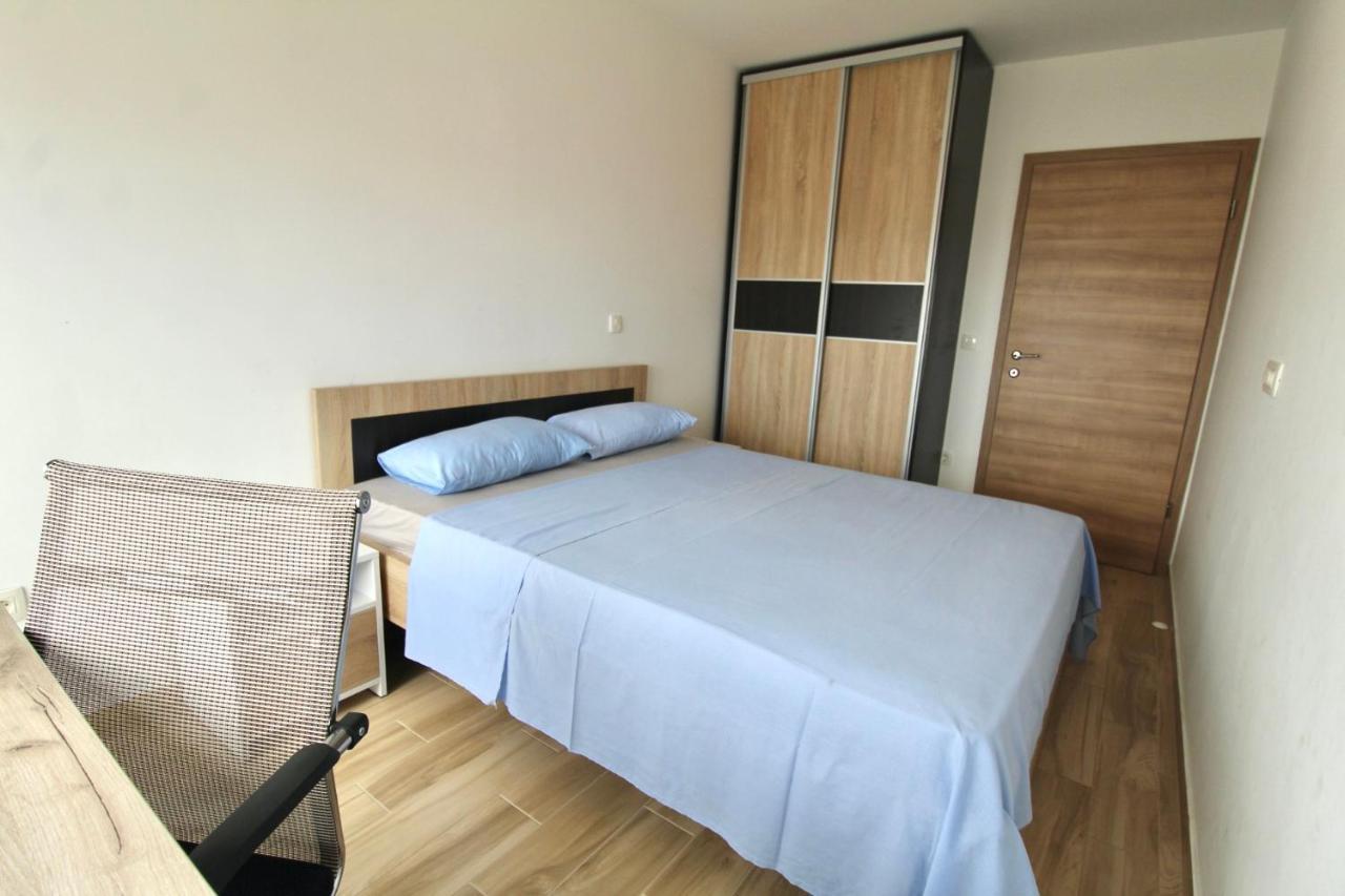 1Bd Sea View Apts Veliki Pjesak "Hajrudin" Добра вода Екстериор снимка